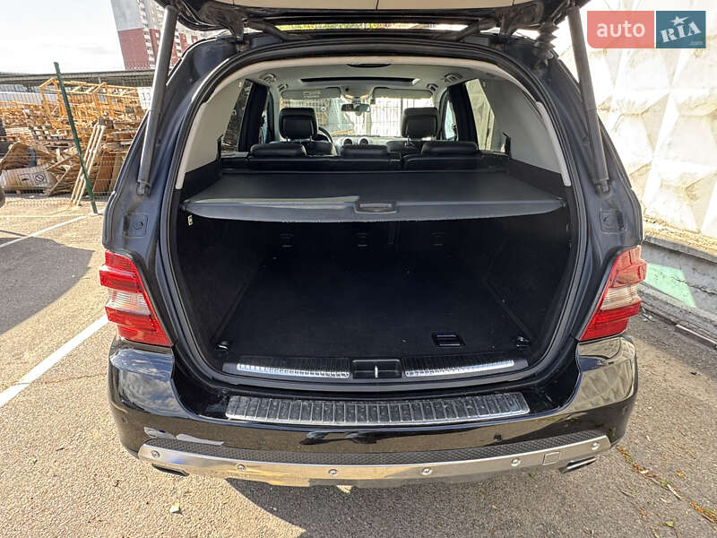 Внедорожник / Кроссовер Mercedes-Benz M-Class 2008 в Киеве