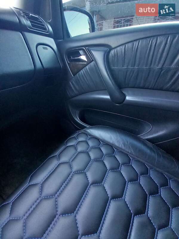 Позашляховик / Кросовер Mercedes-Benz M-Class 2004 в Києві