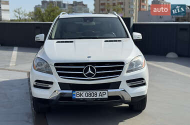 Внедорожник / Кроссовер Mercedes-Benz M-Class 2012 в 