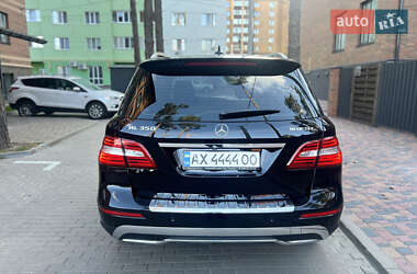 Внедорожник / Кроссовер Mercedes-Benz M-Class 2012 в 