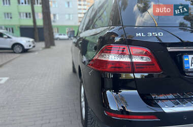 Внедорожник / Кроссовер Mercedes-Benz M-Class 2012 в 