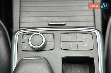 Внедорожник / Кроссовер Mercedes-Benz M-Class 2013 в 
