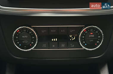 Внедорожник / Кроссовер Mercedes-Benz M-Class 2013 в 