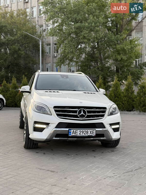 Mercedes-Benz M-Class 2013
