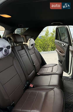 Внедорожник / Кроссовер Mercedes-Benz M-Class 2013 в 