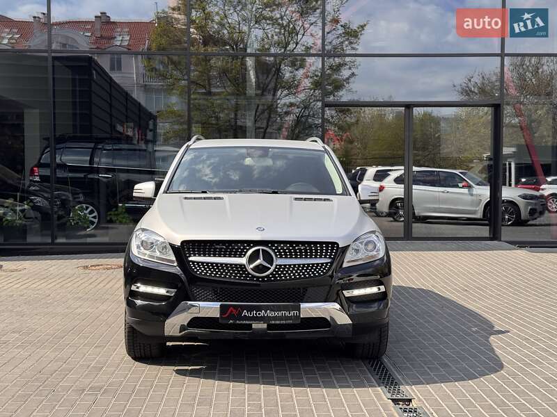 Внедорожник / Кроссовер Mercedes-Benz M-Class 2013 в Одессе