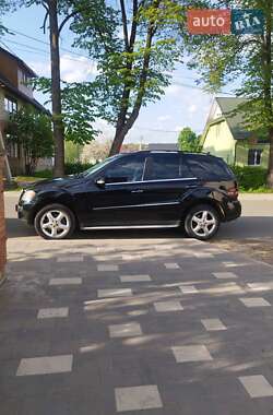Внедорожник / Кроссовер Mercedes-Benz M-Class 2008 в Косове