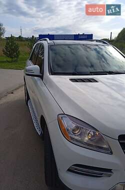 Внедорожник / Кроссовер Mercedes-Benz M-Class 2011 в 
