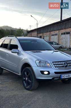Внедорожник / Кроссовер Mercedes-Benz M-Class 2007 в 