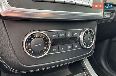 Внедорожник / Кроссовер Mercedes-Benz M-Class 2011 в 