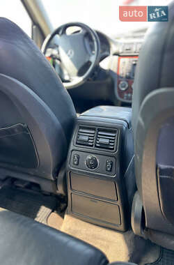 Внедорожник / Кроссовер Mercedes-Benz M-Class 2002 в 