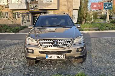 Внедорожник / Кроссовер Mercedes-Benz M-Class 2008 в Измаиле