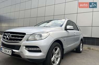 Внедорожник / Кроссовер Mercedes-Benz M-Class 2013 в Киеве