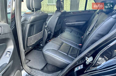Внедорожник / Кроссовер Mercedes-Benz M-Class 2010 в 