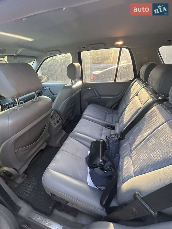 Внедорожник / Кроссовер Mercedes-Benz M-Class 2005 в Ивано-Франковске