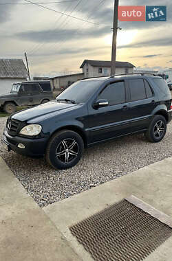 Позашляховик / Кросовер Mercedes-Benz M-Class 2005 в Івано-Франківську