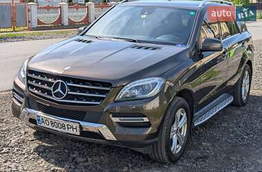 Позашляховик / Кросовер Mercedes-Benz M-Class 2013 в Сваляві