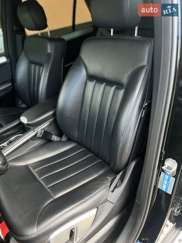 Внедорожник / Кроссовер Mercedes-Benz M-Class 2008 в Вижнице