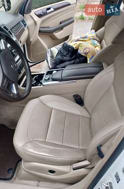 Внедорожник / Кроссовер Mercedes-Benz M-Class 2014 в 