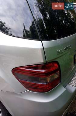 Внедорожник / Кроссовер Mercedes-Benz M-Class 2007 в 
