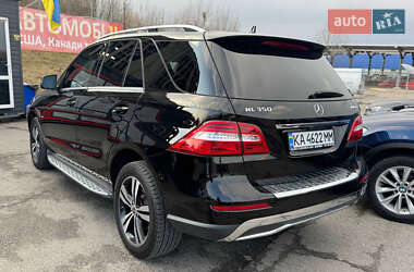 Позашляховик / Кросовер Mercedes-Benz M-Class 2011 в 