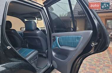 Внедорожник / Кроссовер Mercedes-Benz M-Class 2003 в 