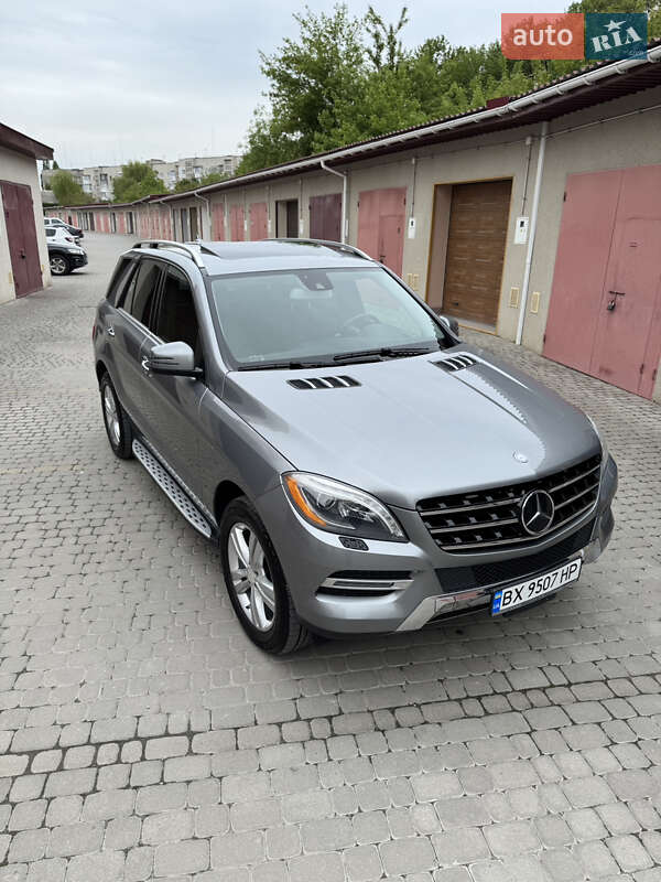 Внедорожник / Кроссовер Mercedes-Benz M-Class 2013 в Каменец-Подольском