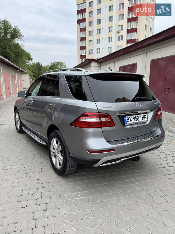 Внедорожник / Кроссовер Mercedes-Benz M-Class 2013 в Каменец-Подольском