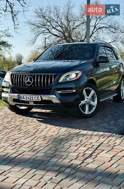 Внедорожник / Кроссовер Mercedes-Benz M-Class 2015 в 