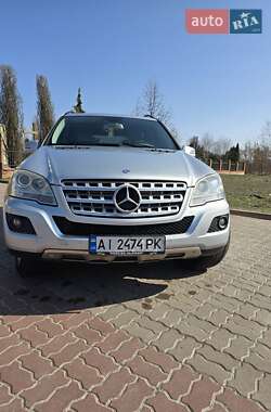 Внедорожник / Кроссовер Mercedes-Benz M-Class 2010 в Обухове