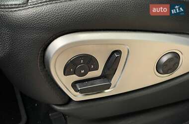 Внедорожник / Кроссовер Mercedes-Benz M-Class 2011 в 