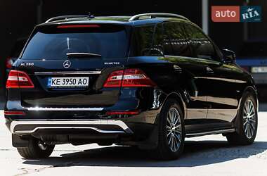 Внедорожник / Кроссовер Mercedes-Benz M-Class 2012 в 