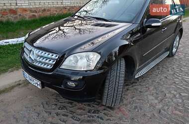 Внедорожник / Кроссовер Mercedes-Benz M-Class 2007 в 