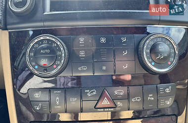 Позашляховик / Кросовер Mercedes-Benz M-Class 2009 в 
