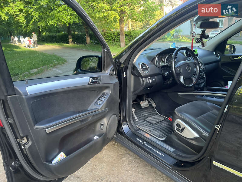Позашляховик / Кросовер Mercedes-Benz M-Class 2006 в Надвірній