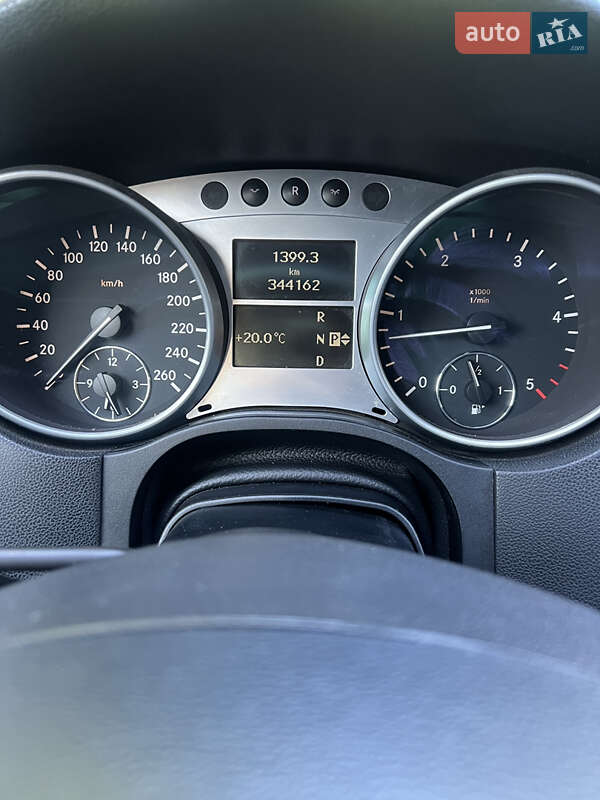 Позашляховик / Кросовер Mercedes-Benz M-Class 2006 в Надвірній