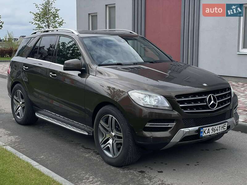 Внедорожник / Кроссовер Mercedes-Benz M-Class 2012 в Днепре