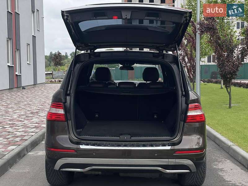 Внедорожник / Кроссовер Mercedes-Benz M-Class 2012 в Днепре