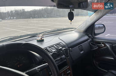 Позашляховик / Кросовер Mercedes-Benz M-Class 2001 в 