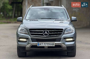 Внедорожник / Кроссовер Mercedes-Benz M-Class 2014 в 