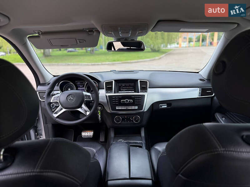 Внедорожник / Кроссовер Mercedes-Benz M-Class 2014 в Калуше