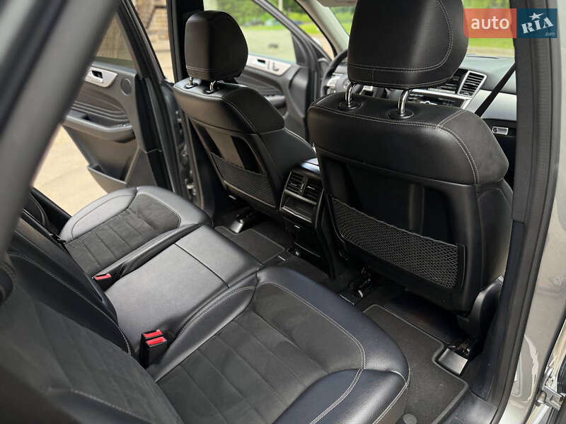 Внедорожник / Кроссовер Mercedes-Benz M-Class 2014 в Калуше