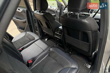 Внедорожник / Кроссовер Mercedes-Benz M-Class 2014 в 