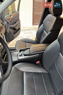 Внедорожник / Кроссовер Mercedes-Benz M-Class 2015 в 