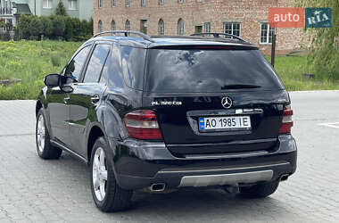 Внедорожник / Кроссовер Mercedes-Benz M-Class 2006 в 