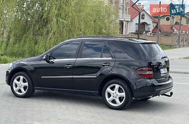 Внедорожник / Кроссовер Mercedes-Benz M-Class 2006 в 