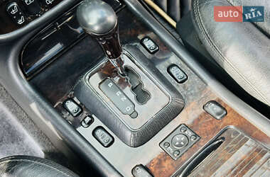 Внедорожник / Кроссовер Mercedes-Benz M-Class 2004 в 