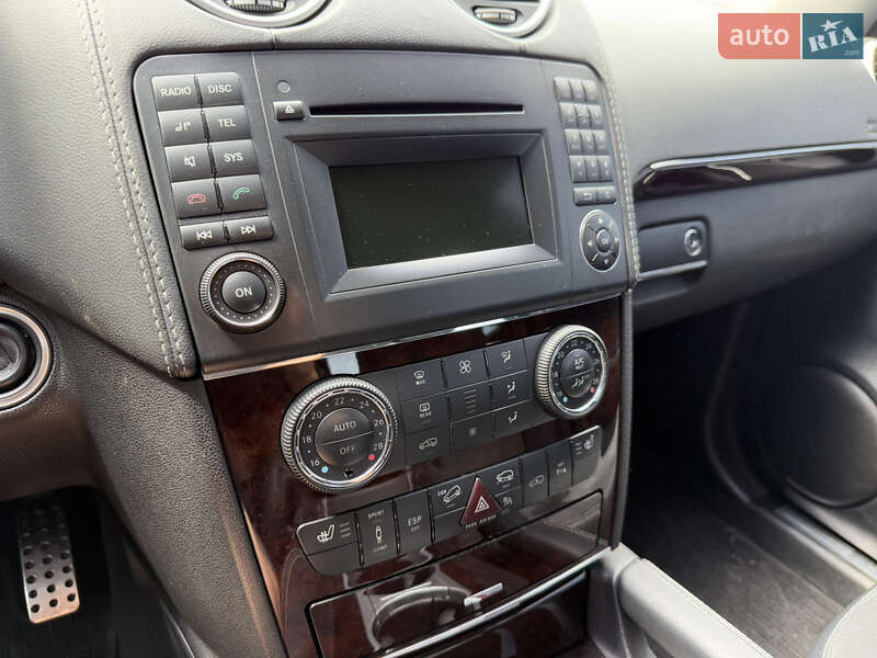 Внедорожник / Кроссовер Mercedes-Benz M-Class 2010 в Днепре