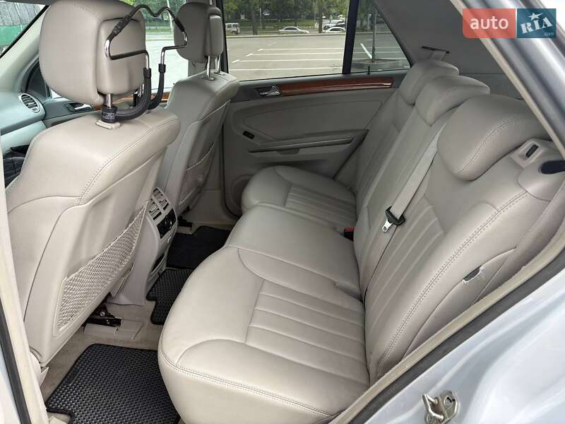 Внедорожник / Кроссовер Mercedes-Benz M-Class 2007 в Киеве фото 6 Внедорожник / Кроссовер Mercedes-Benz M-Class 2007 в Киеве