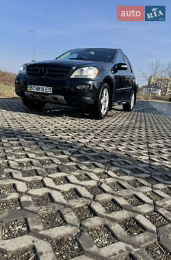 Внедорожник / Кроссовер Mercedes-Benz M-Class 2006 в Ивано-Франковске